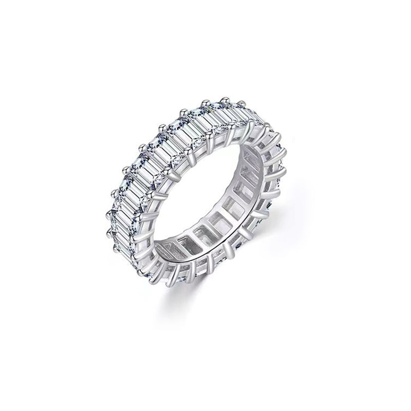 Emerald-Cut Diamond Band Ring – Aurelian