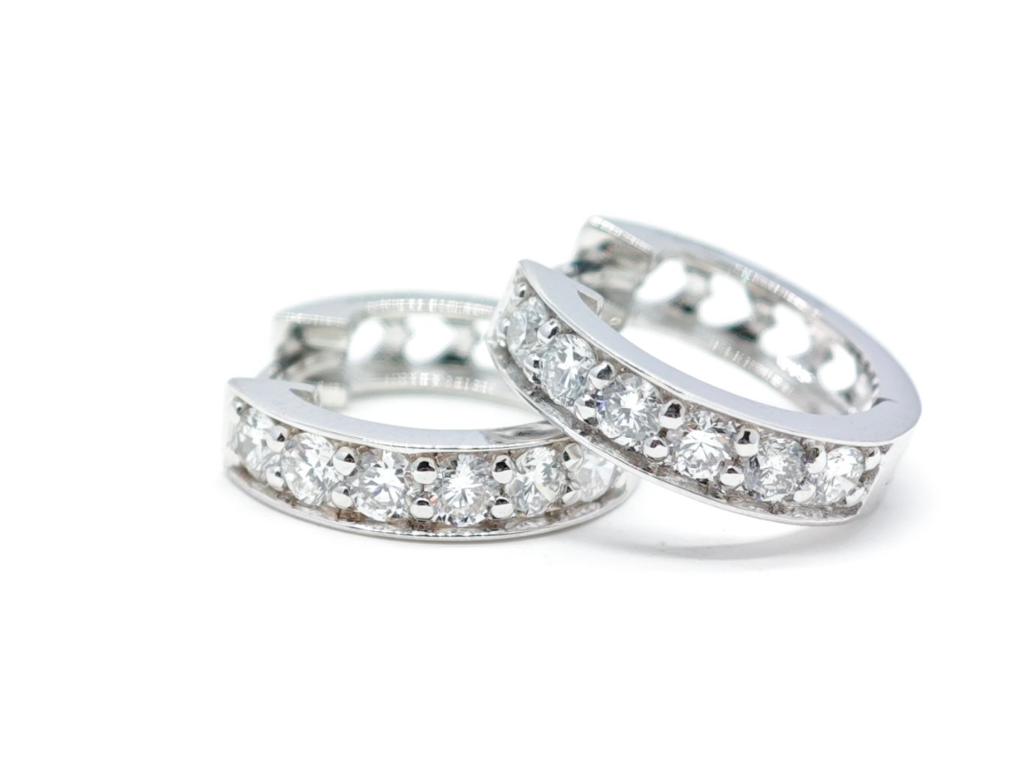 Round Round Diamond Heart Diamond Earrings