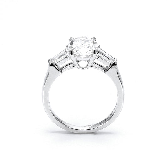 Trilogy Oval Diamond Ring – Aurelian