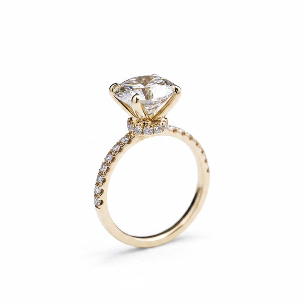 Four-Prong Diamond Ring – Aurelian