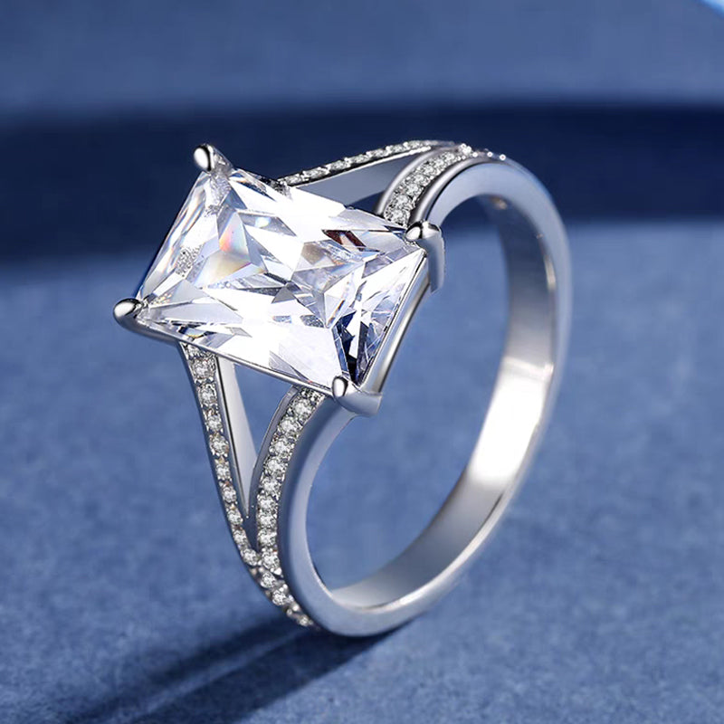 Emerald-Cut Diamond Ring – Aurelian