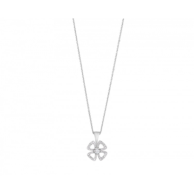 Lucky Clover Diamond Necklace – Aurelian