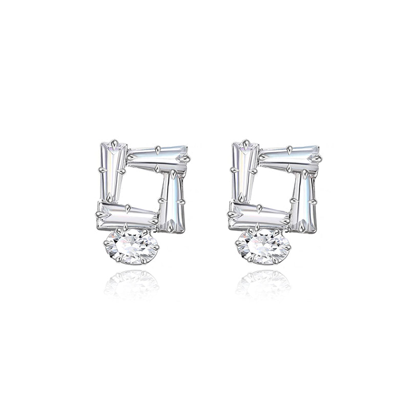 Signature Diamond Stud Earrings – Aurelian