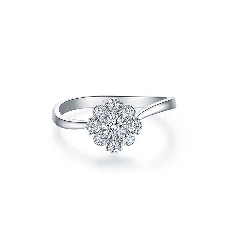 Radiant Diamond Ring – Aurelian