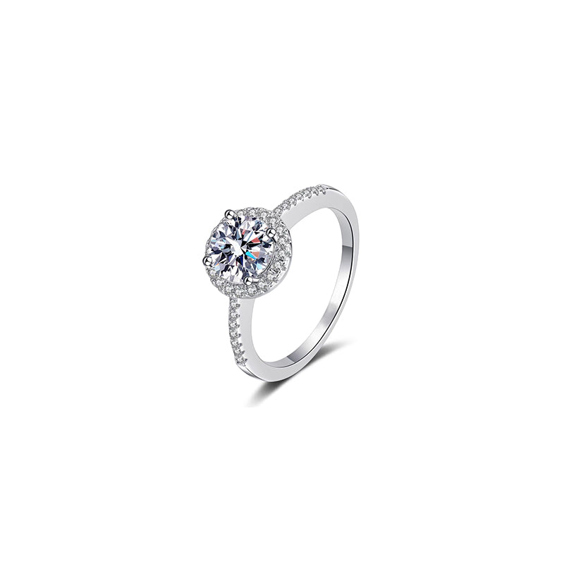 Round Halo Diamond Ring – Aurelian