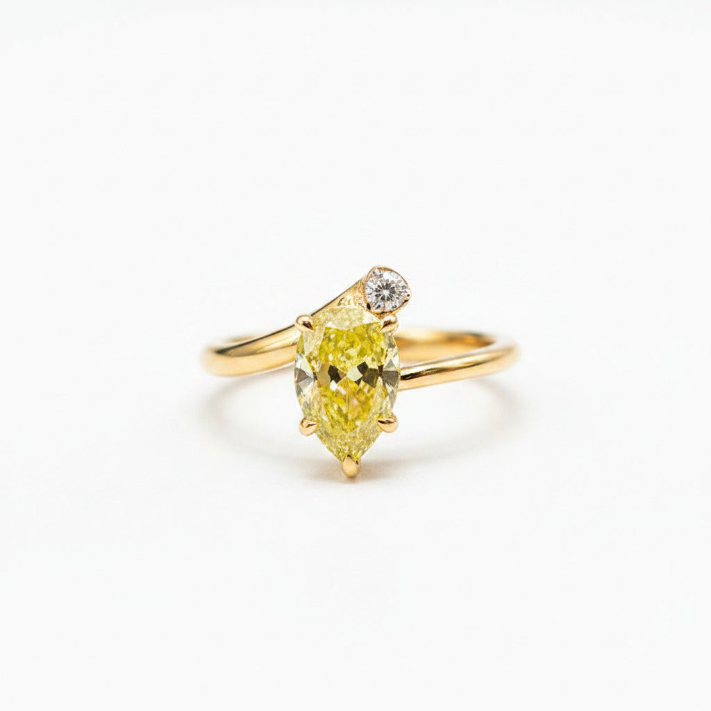 Pear Floating Diamond Ring – Aurelian