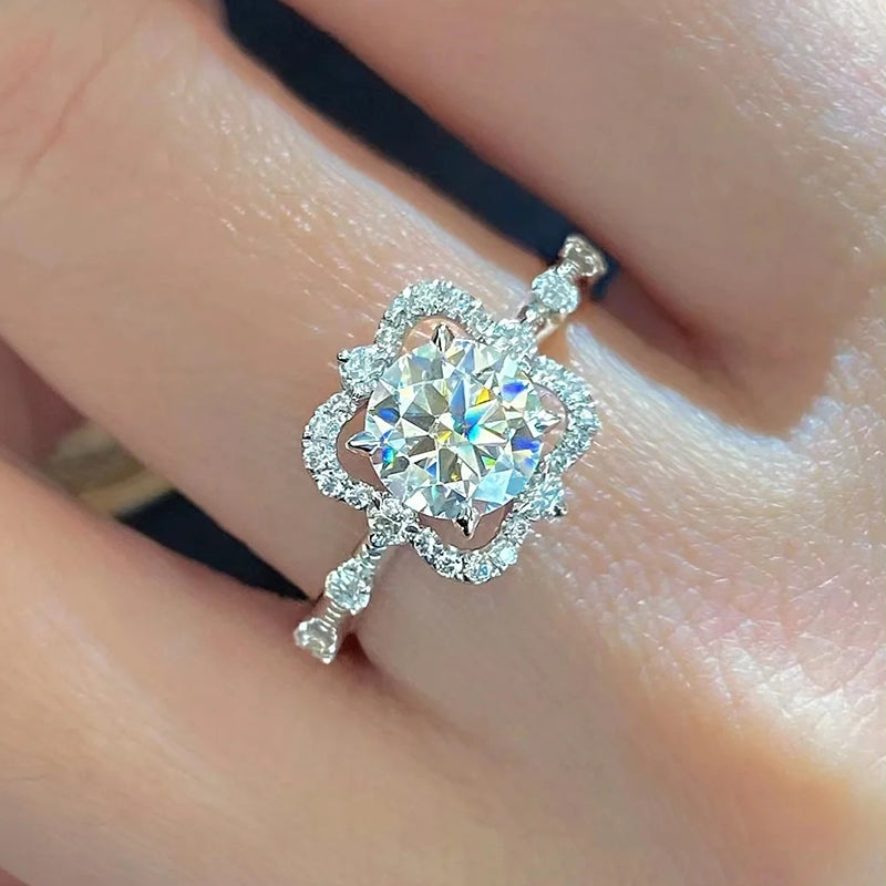 Clover Diamond Ring – Aurelian