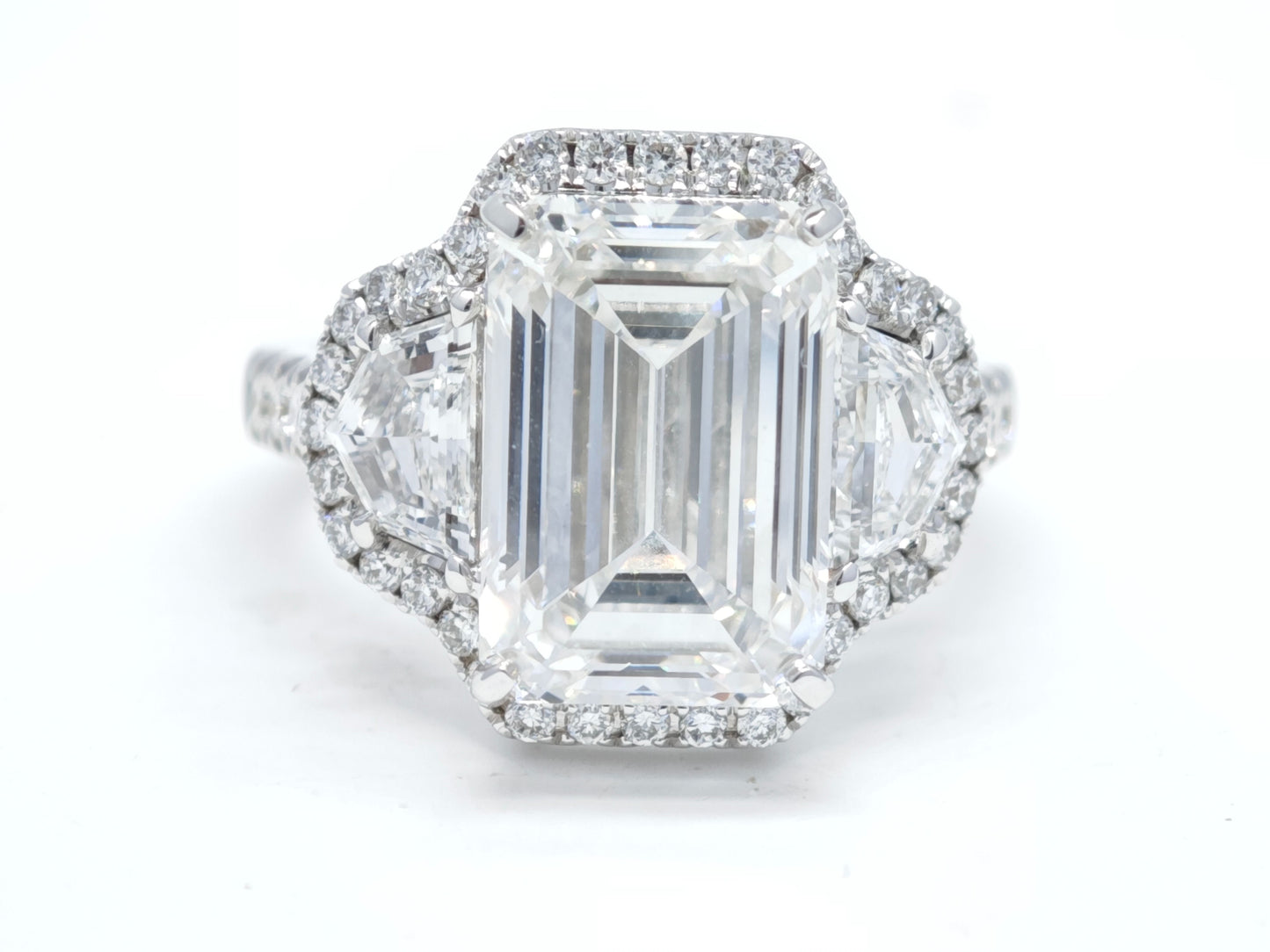 Emerald-Cut Diamond Ring – Aurelian
